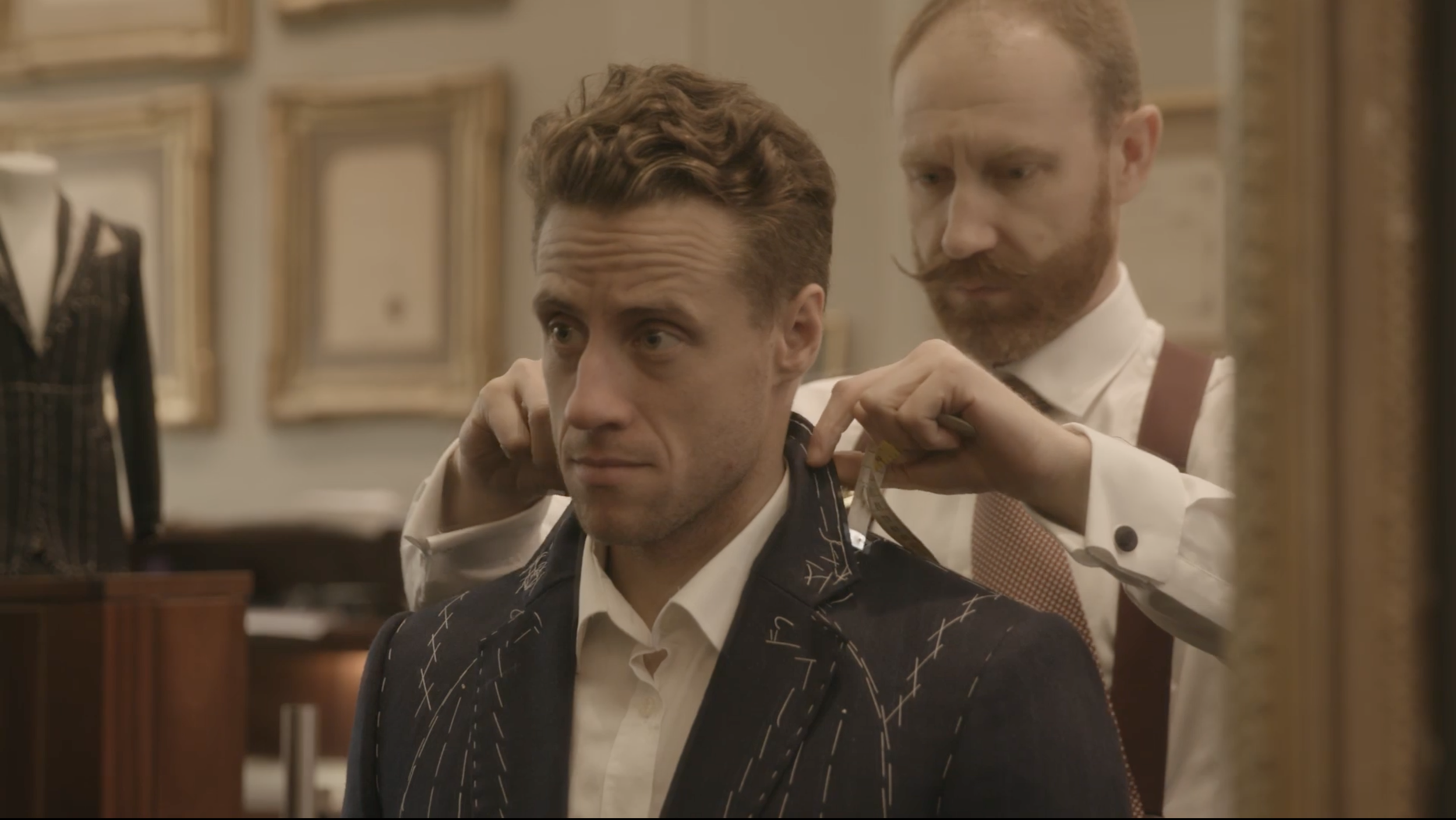 Creating the Bluebird Blue Cloth still 6